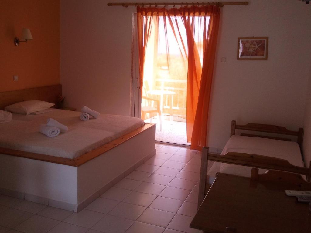 Amarilia Aparthotel Skala Rachoni  Bagian luar foto